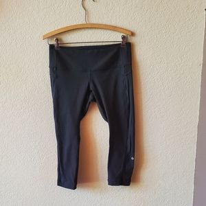 Lululemon leggings size M